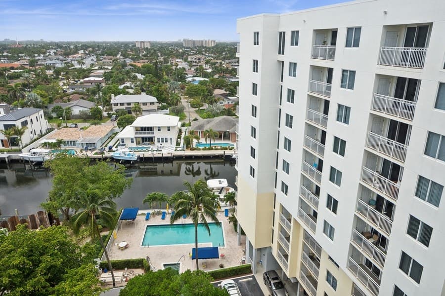 The Pointe at Pompano Beach