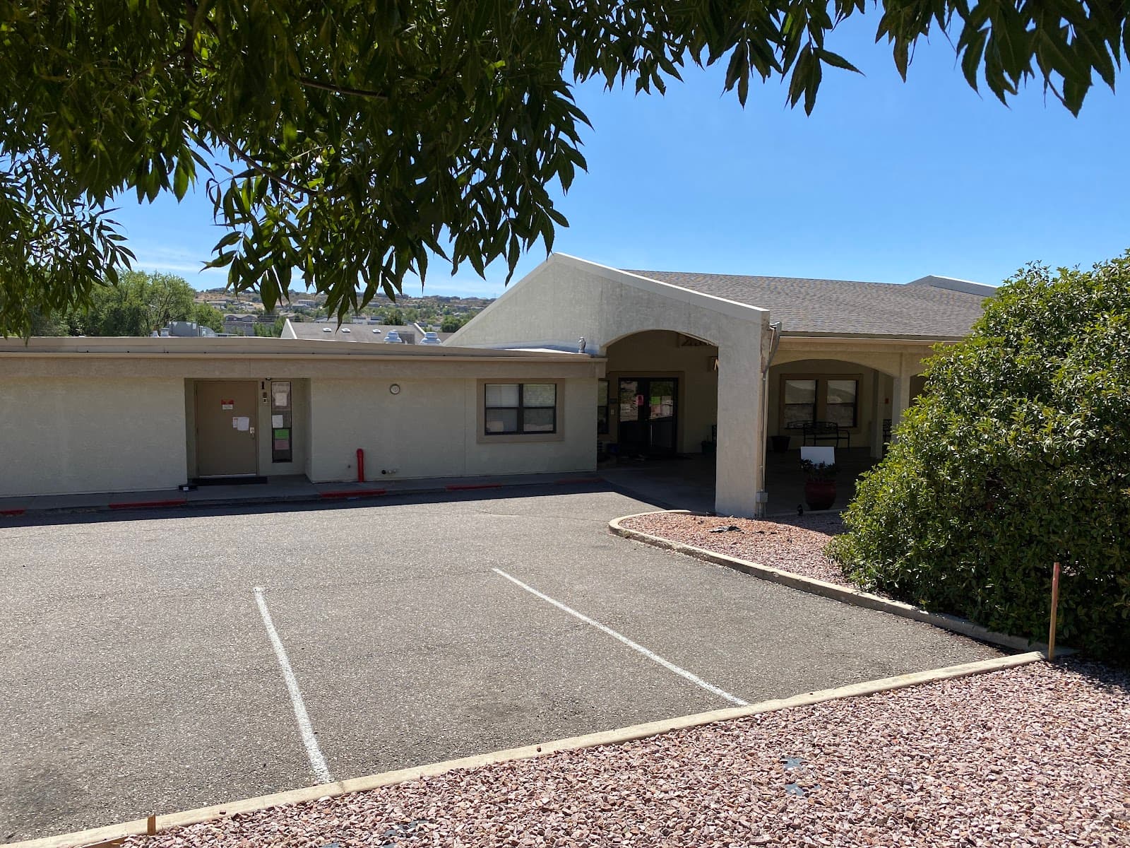 Mountain View Manor — photo 1