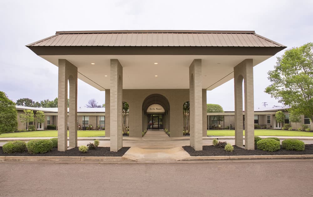 Stella Manor