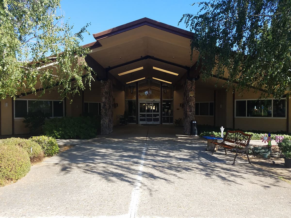 Golden San Andreas Care Center
