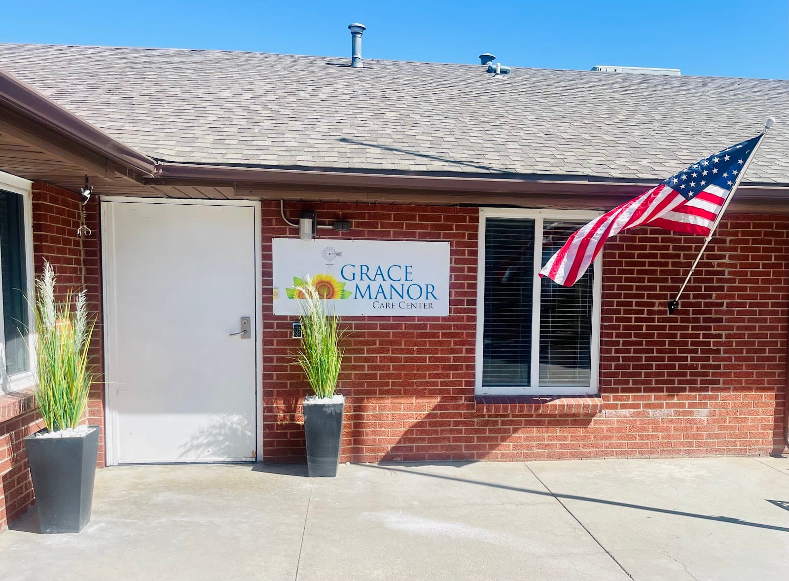 Grace Manor Care Center