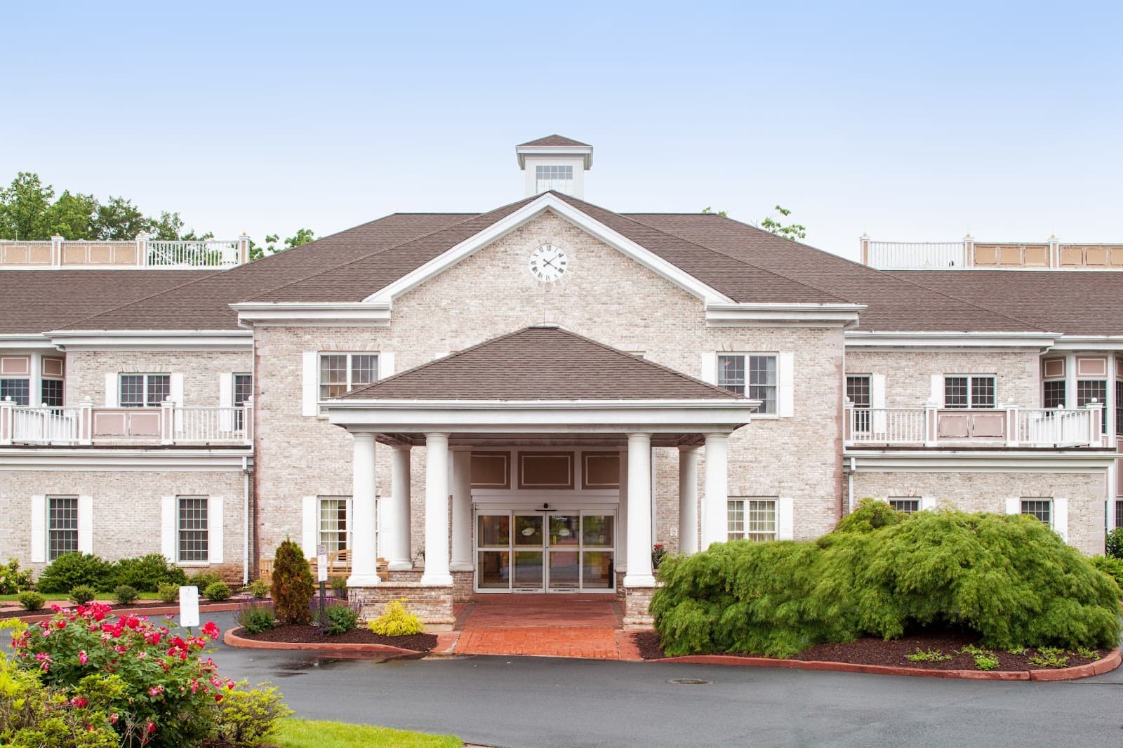 Autumn Lake Healthcare at West Hartford (The Reservoir)