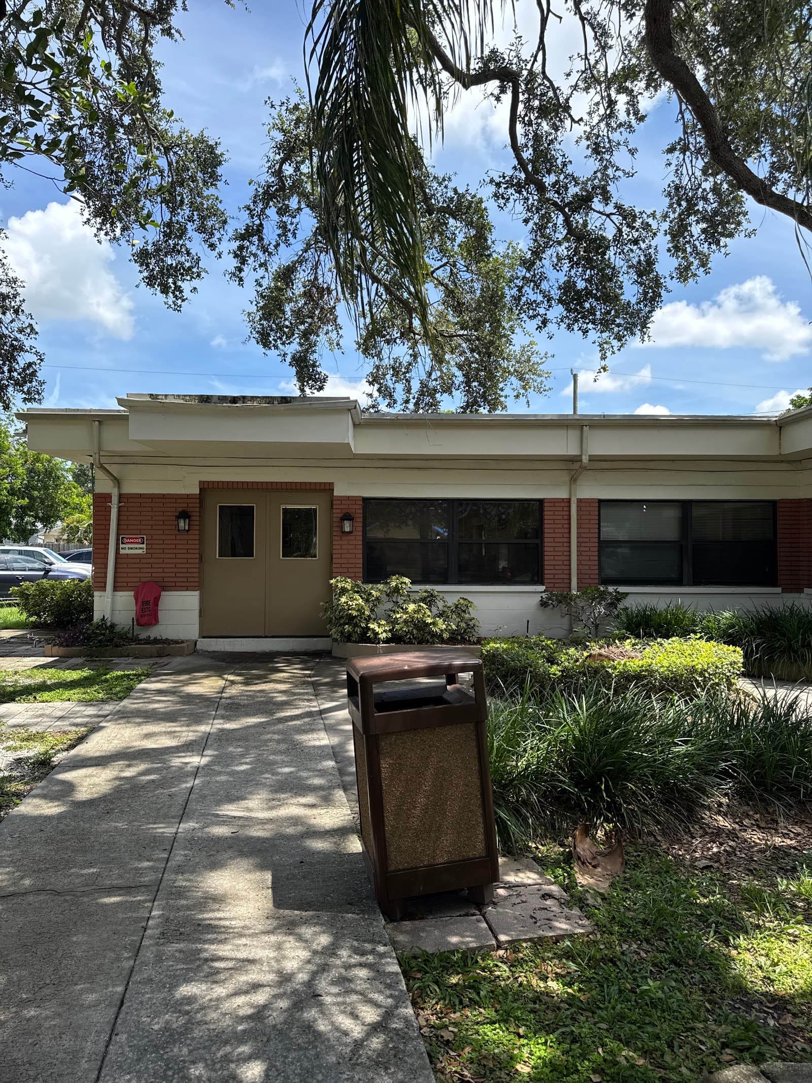 LaurellWood Care Center