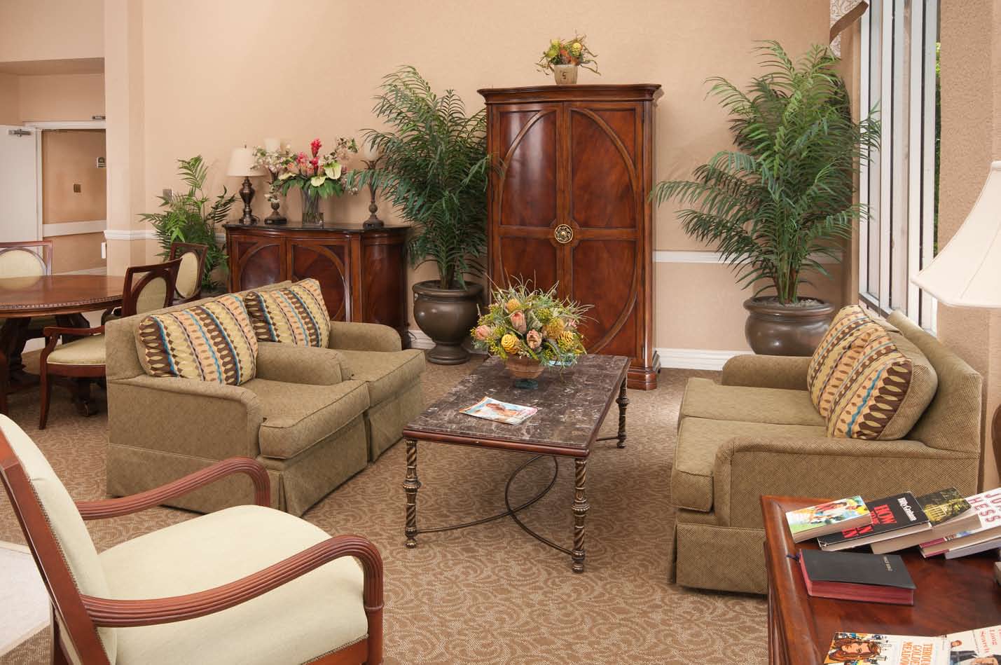 Valencia Hills Health & Rehab Center