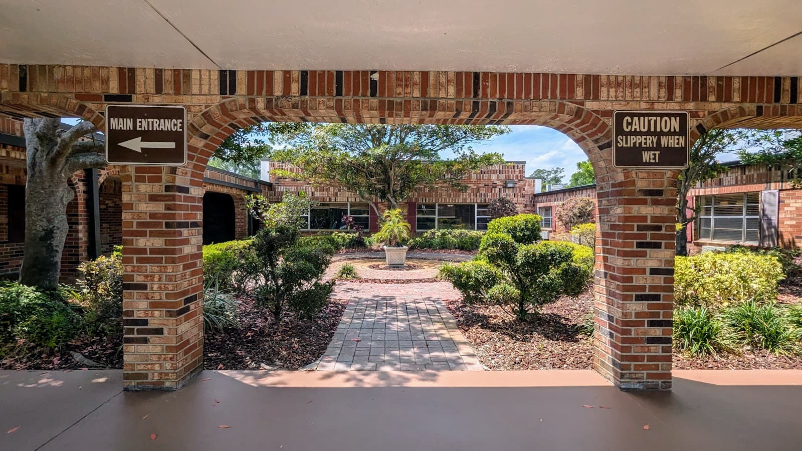 Courtyards Care Center