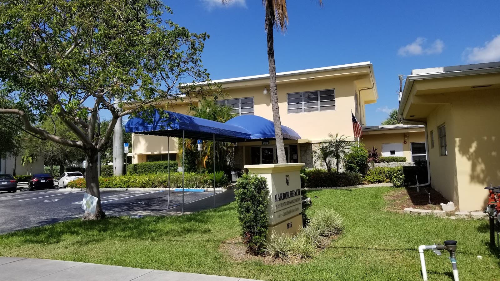 Aviata At The Sea - Harbor Beach