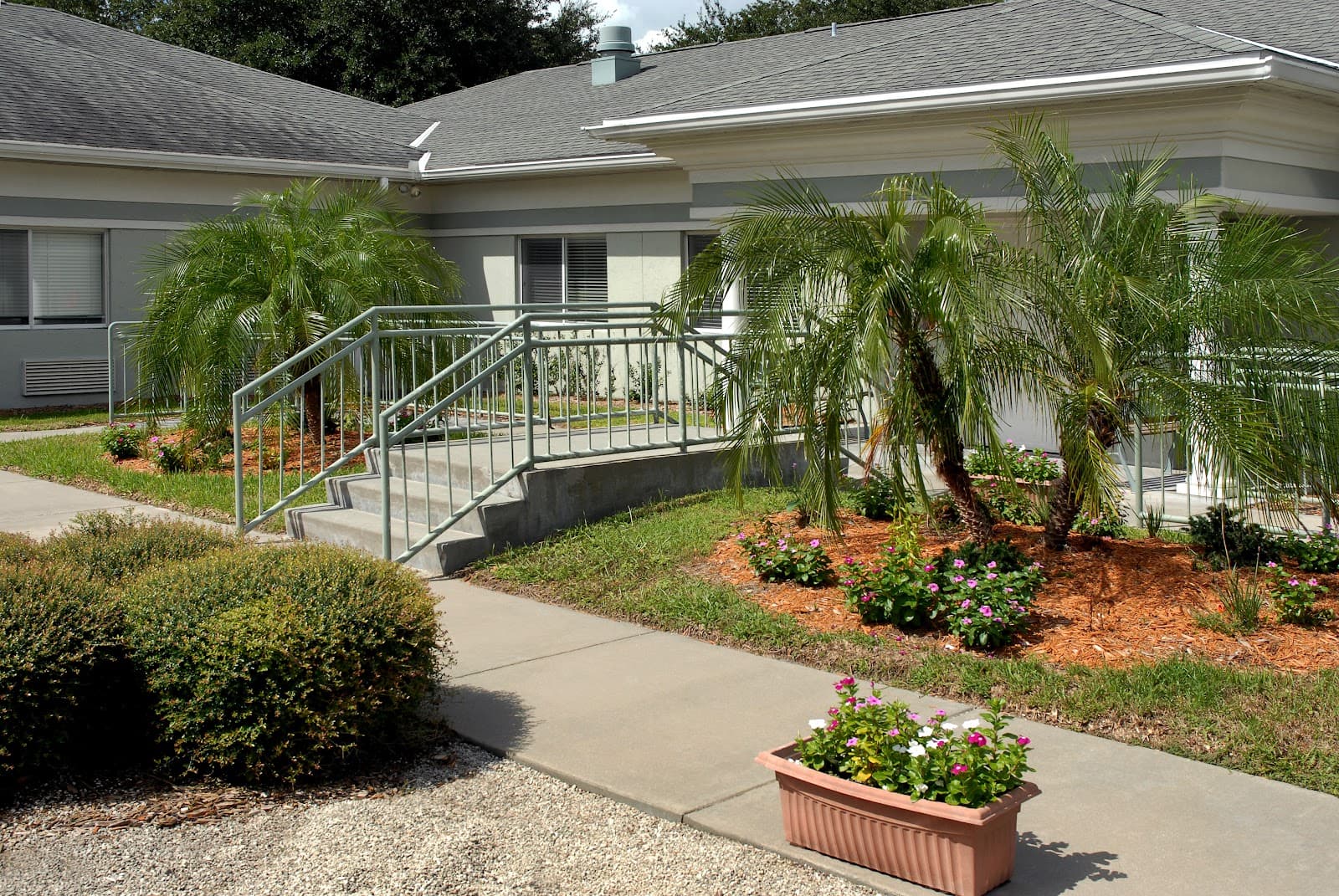 Life Care Center Of Orange Park
