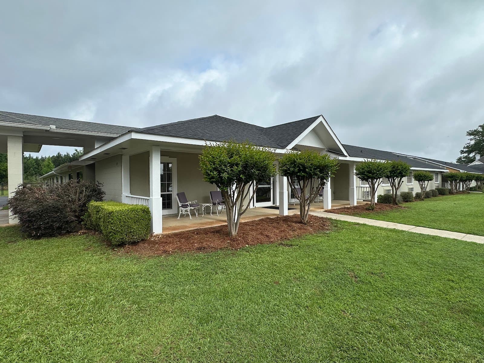 The Oaks Nursing Home