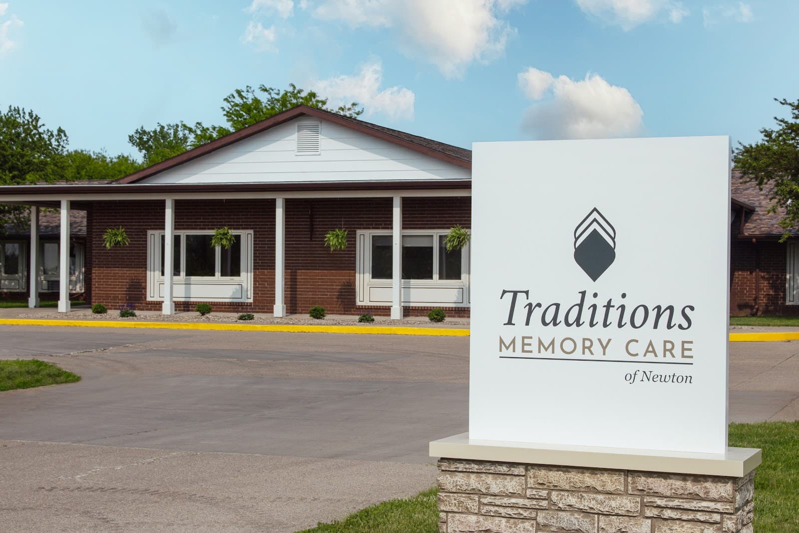 Traditions Memory Care Of Newton — photo 1