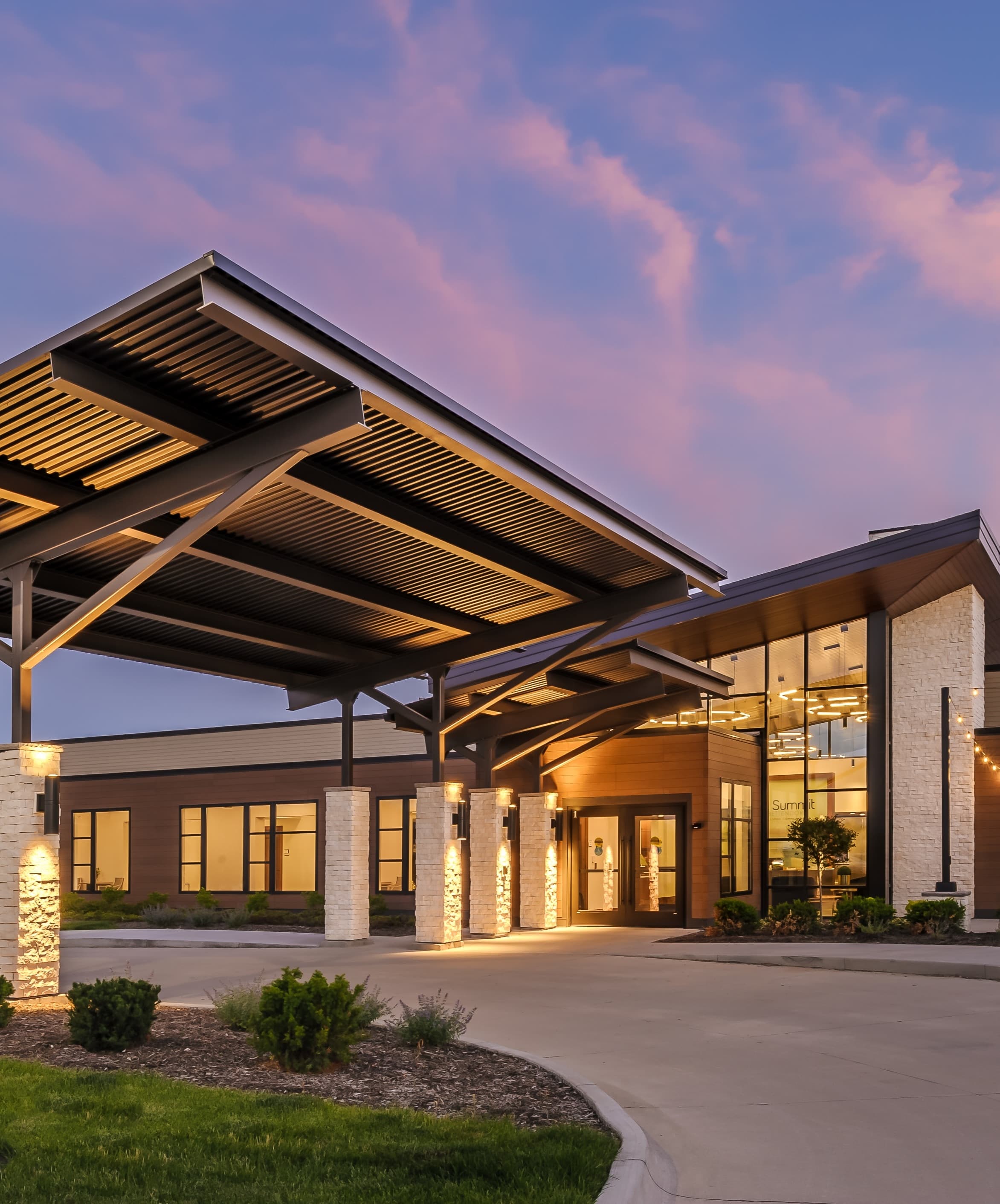 The Summit of Bettendorf, a WellSpire Community