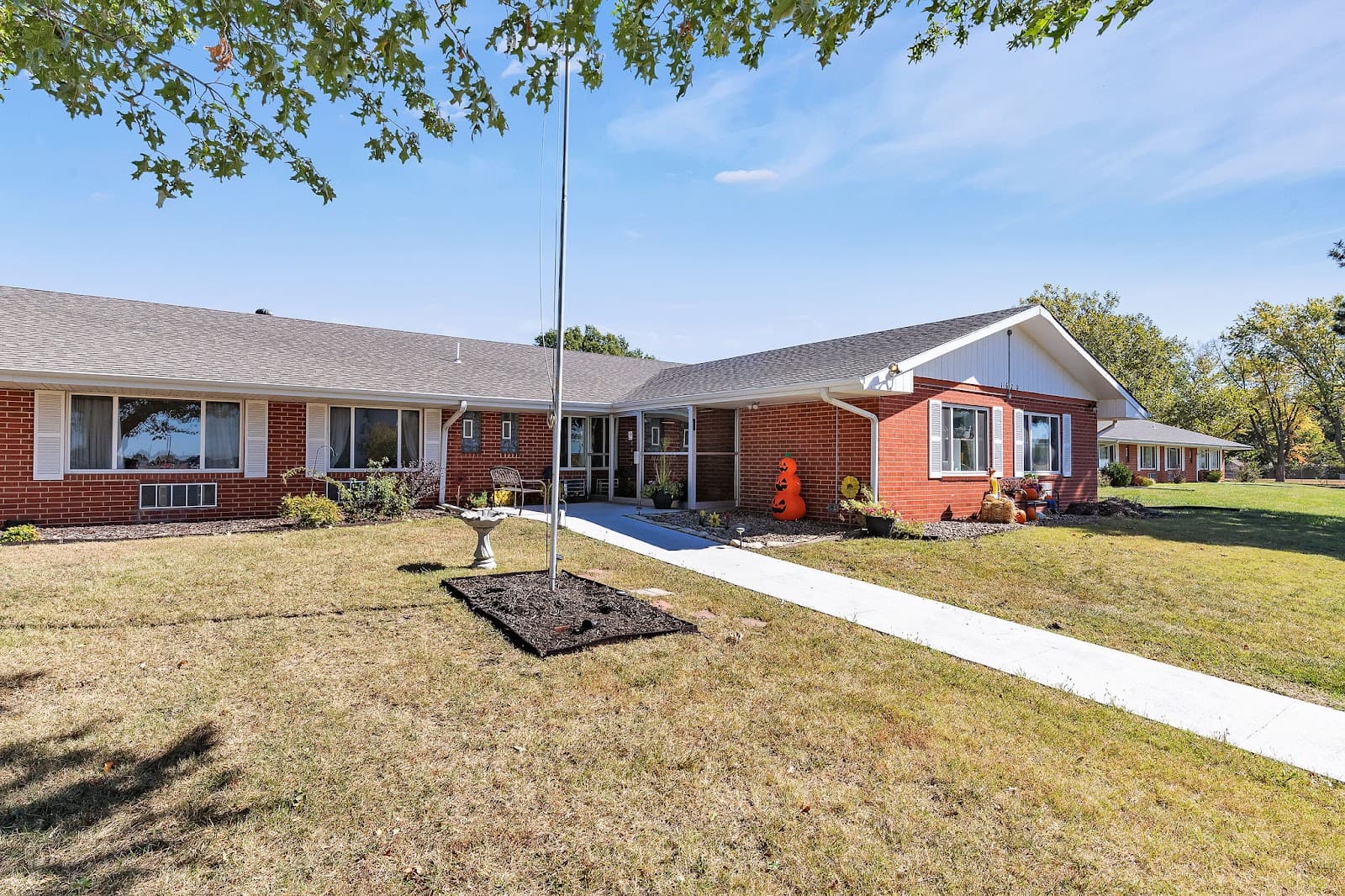 Flint Hills Care & Rehab Center