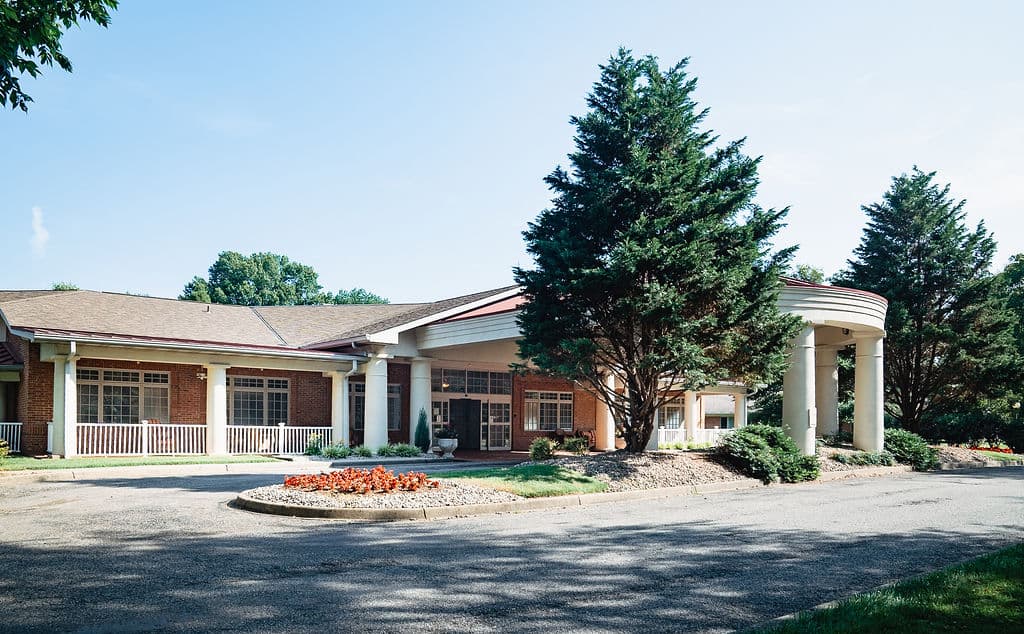 Signature HealthCARE at Jefferson Place Rehab & Wellness Center