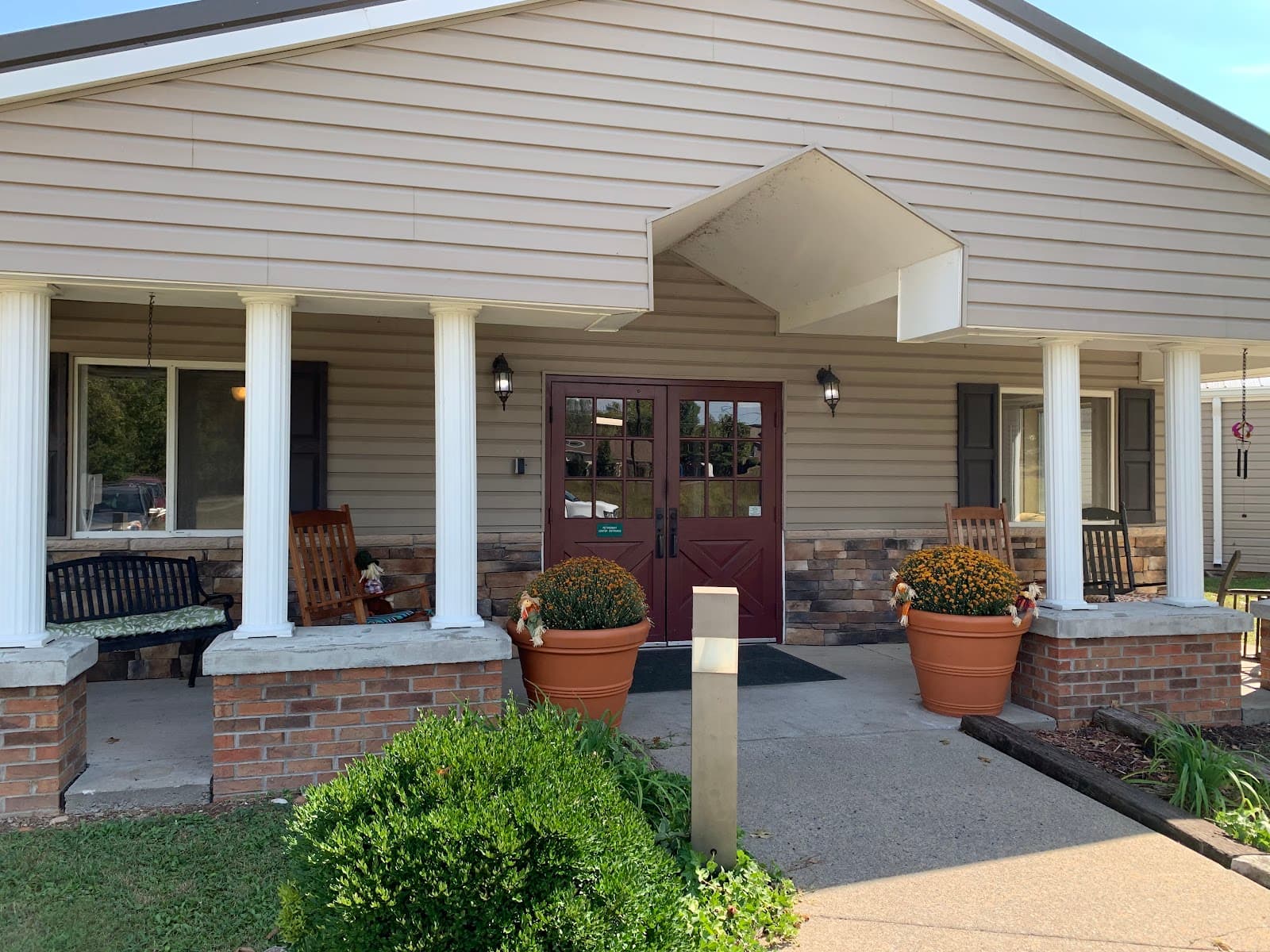 River'S Bend Retirement Community — photo 1