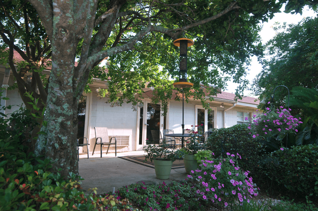 Twin Oaks Nursing & Convalescent Home