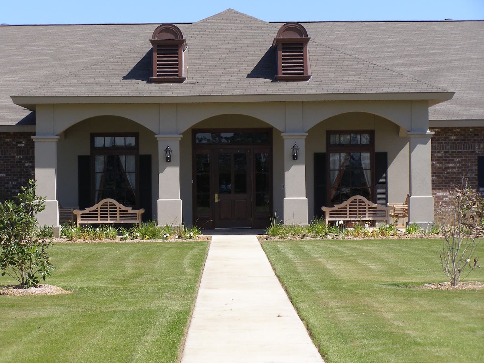 Senior Village Nursing & Rehab Center