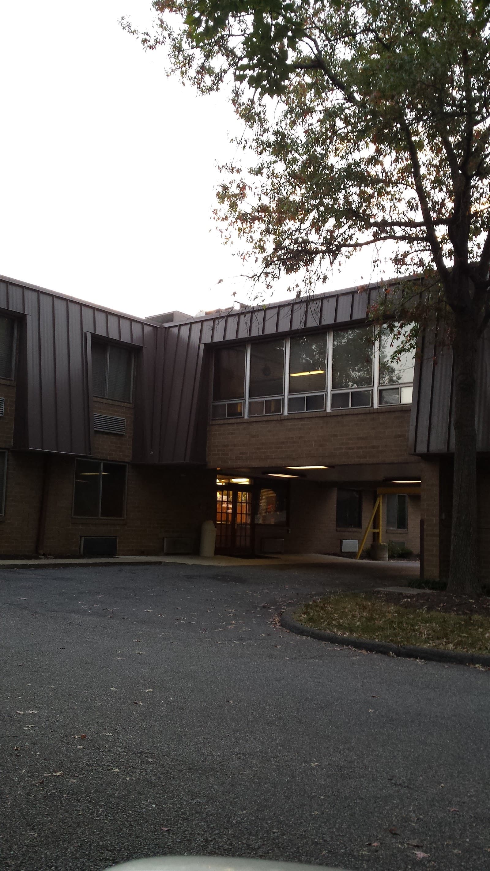 Largo Nusing and Rehabilitation Center — photo 1