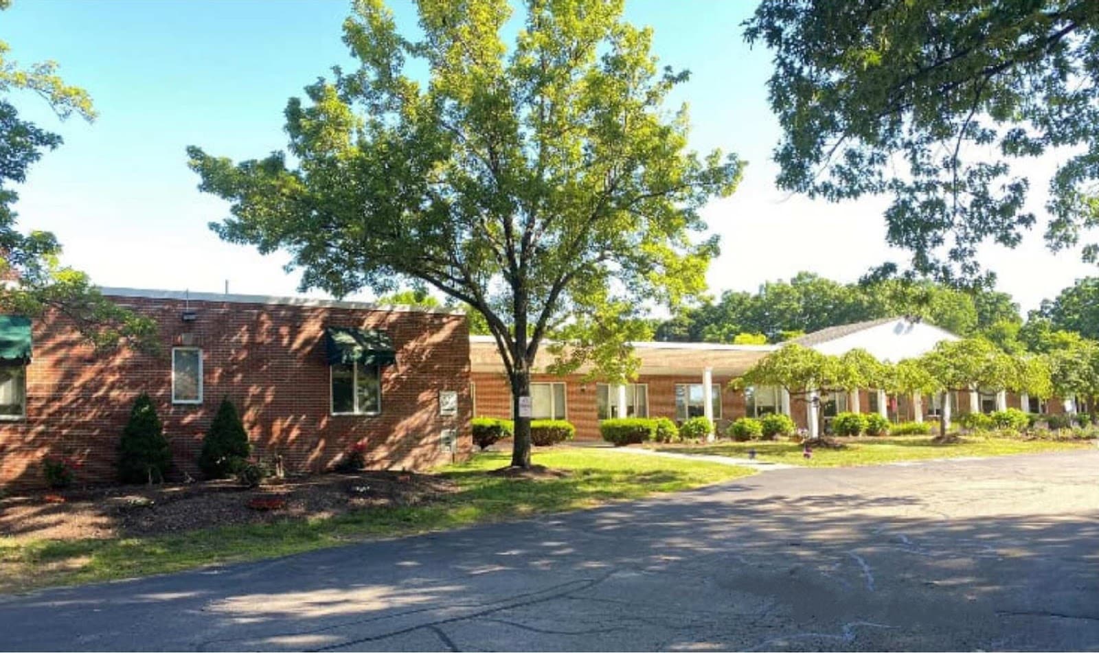 Charlwell House Health & Rehabilitation Center