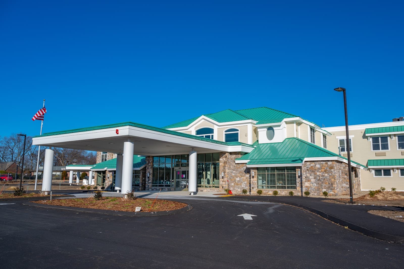 East Longmeadow Skilled Nursing Center — photo 1