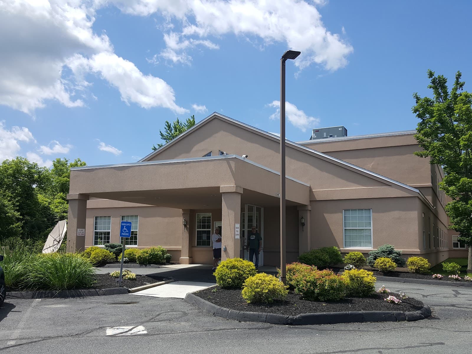 Williamstown Commons Nursing & Rehabilitation Center
