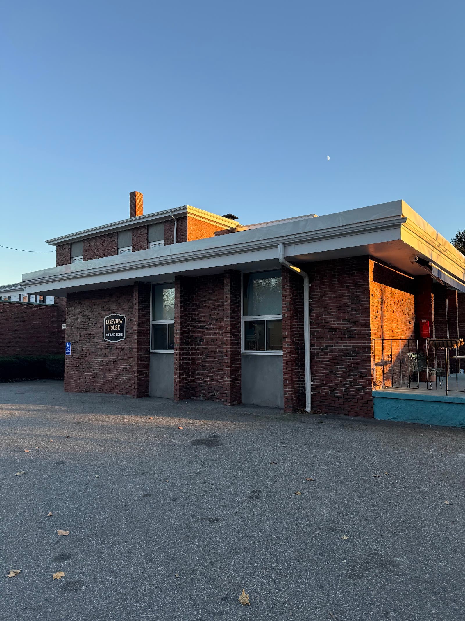 Lakeview House