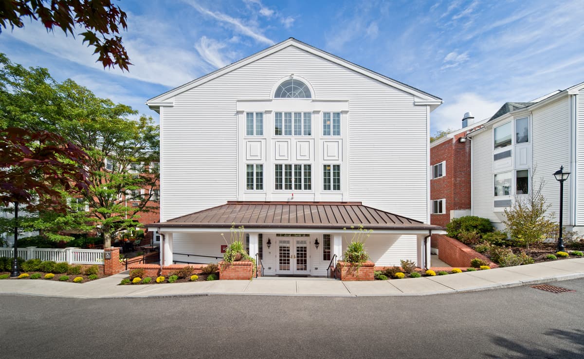 Belmont Manor Nursing & Rehabilitation Center — photo 1