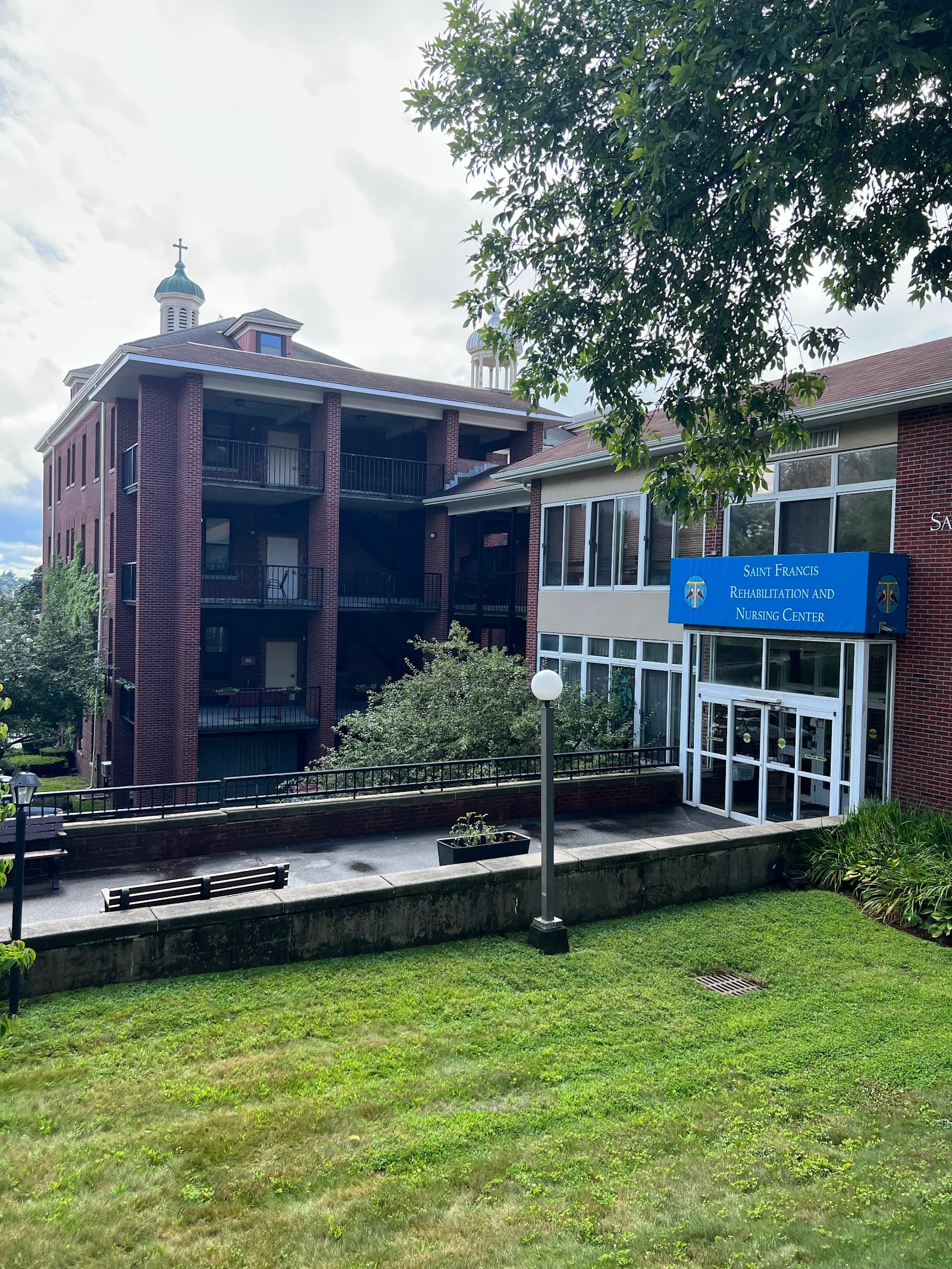 Saint Francis Rehabilitation and Nursing Center