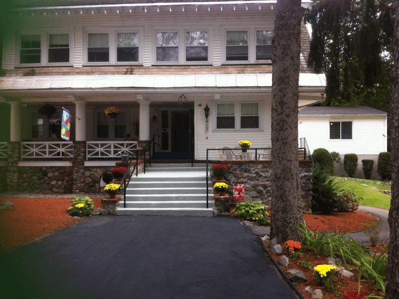 Greenwood Nursing & Rehab Center