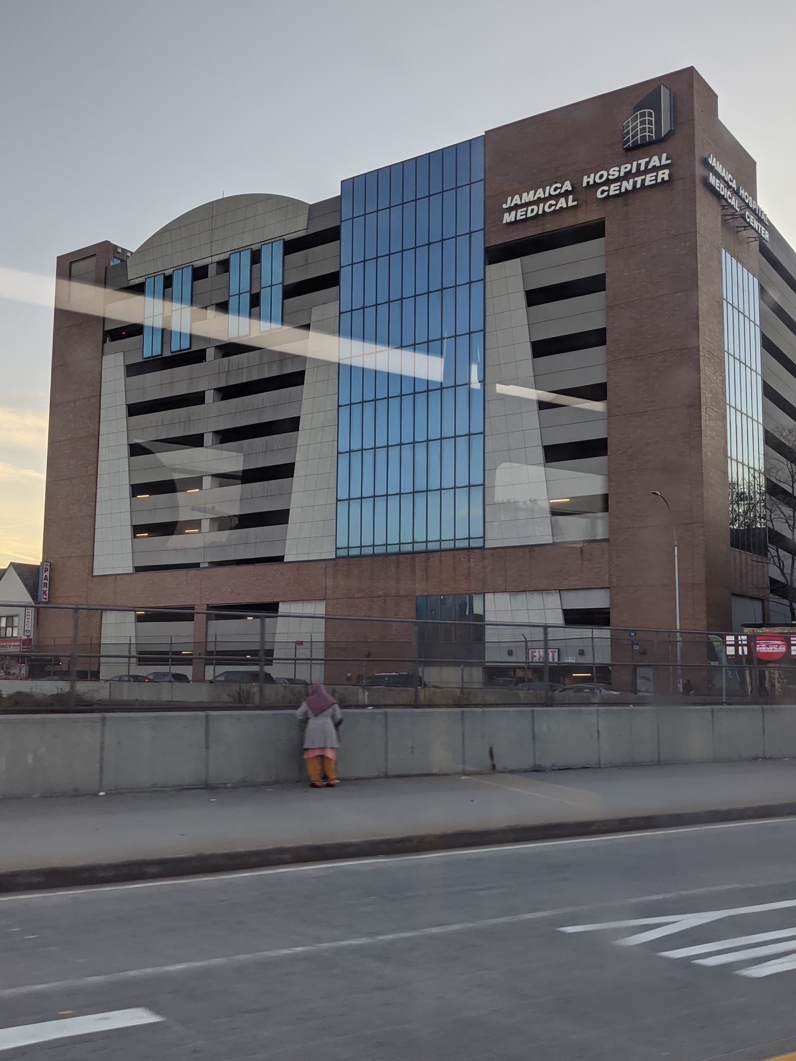 Jamaica Hospital Medical Center — photo 1