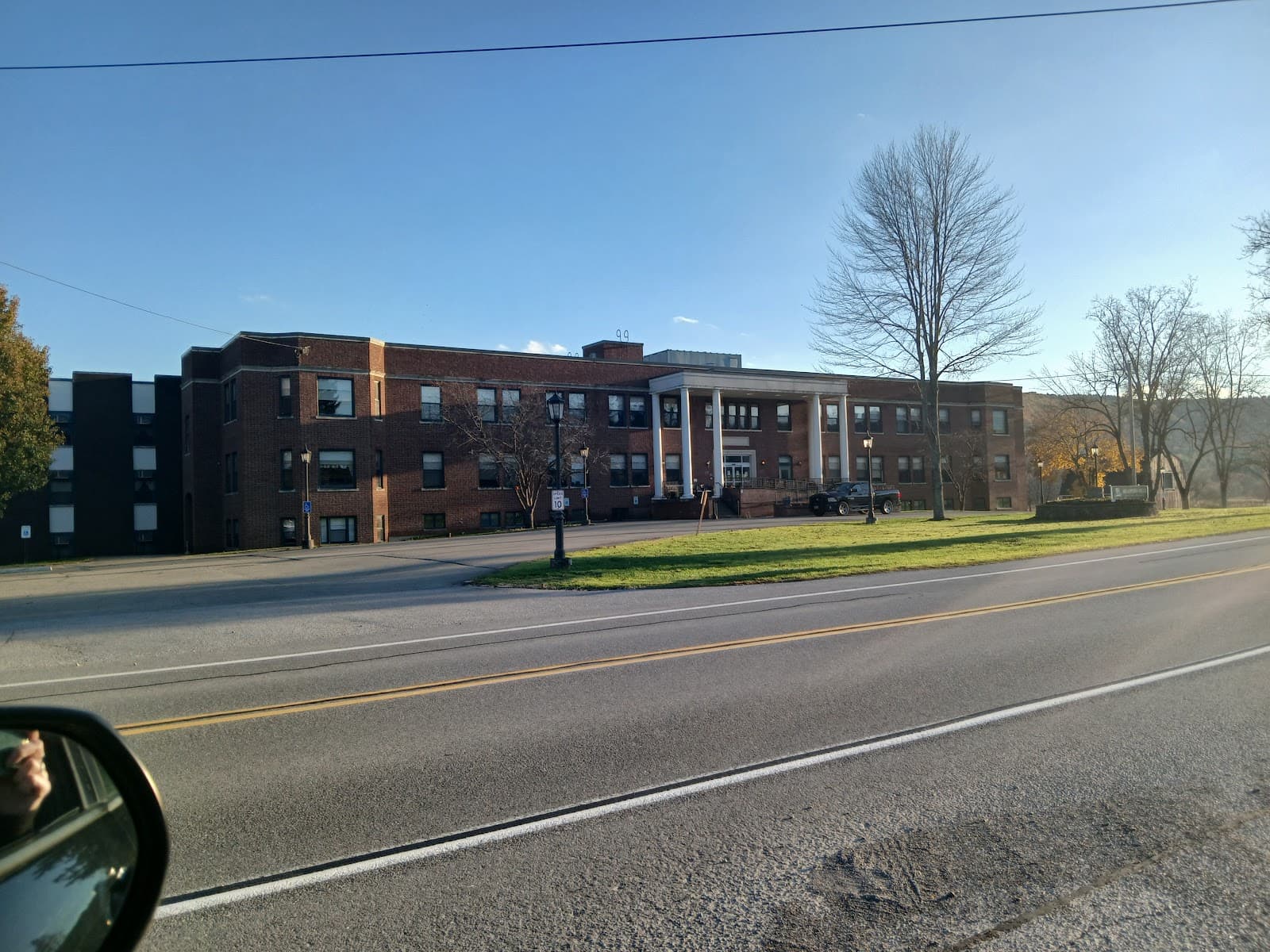 Bradford Hills Nursing and Rehabilitation Center — photo 1