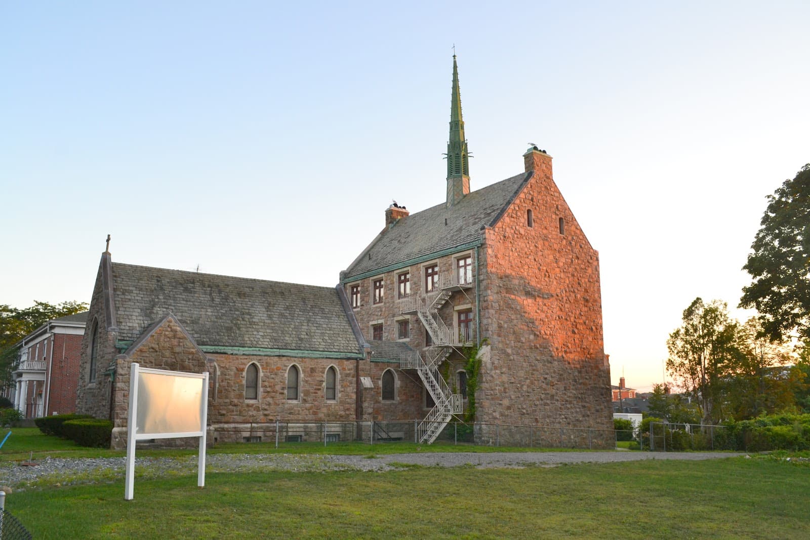St. Clare–Newport