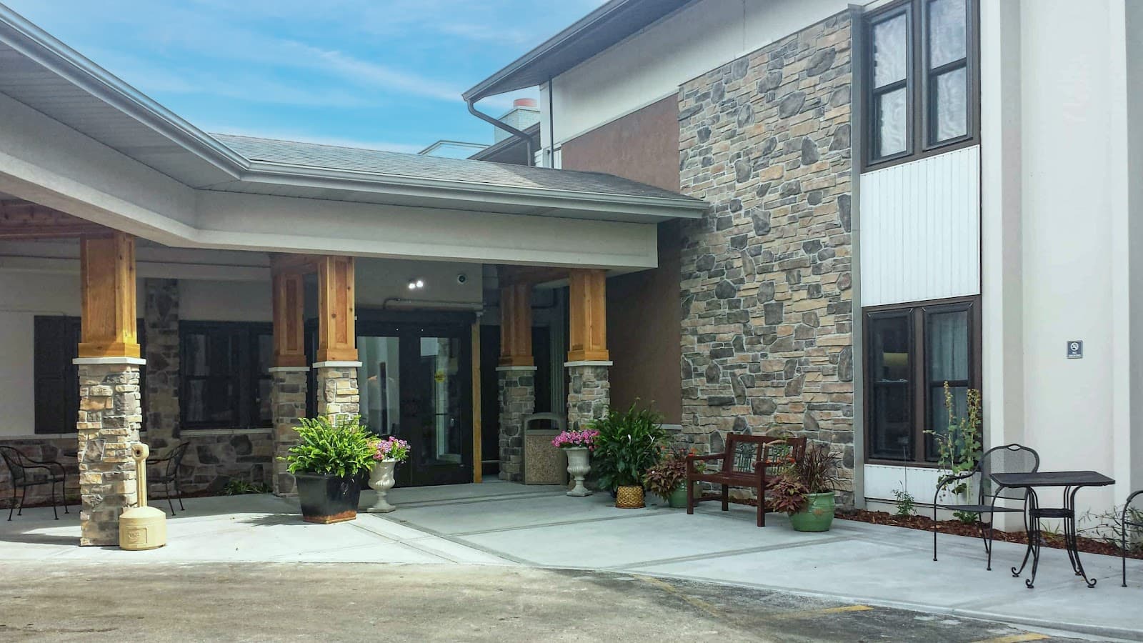 Complete Care at Kensington (Kensington Care and Rehab Center)