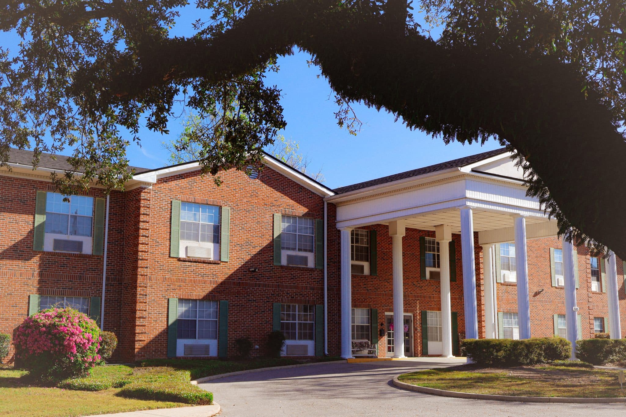 Gordan Oaks Healthcare Center
