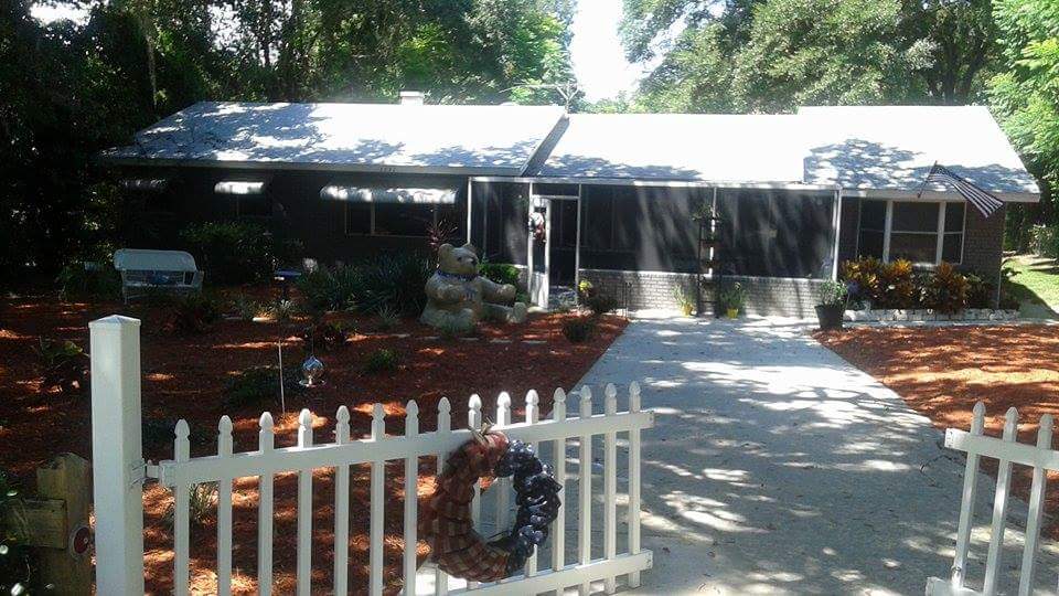 Oak Manor