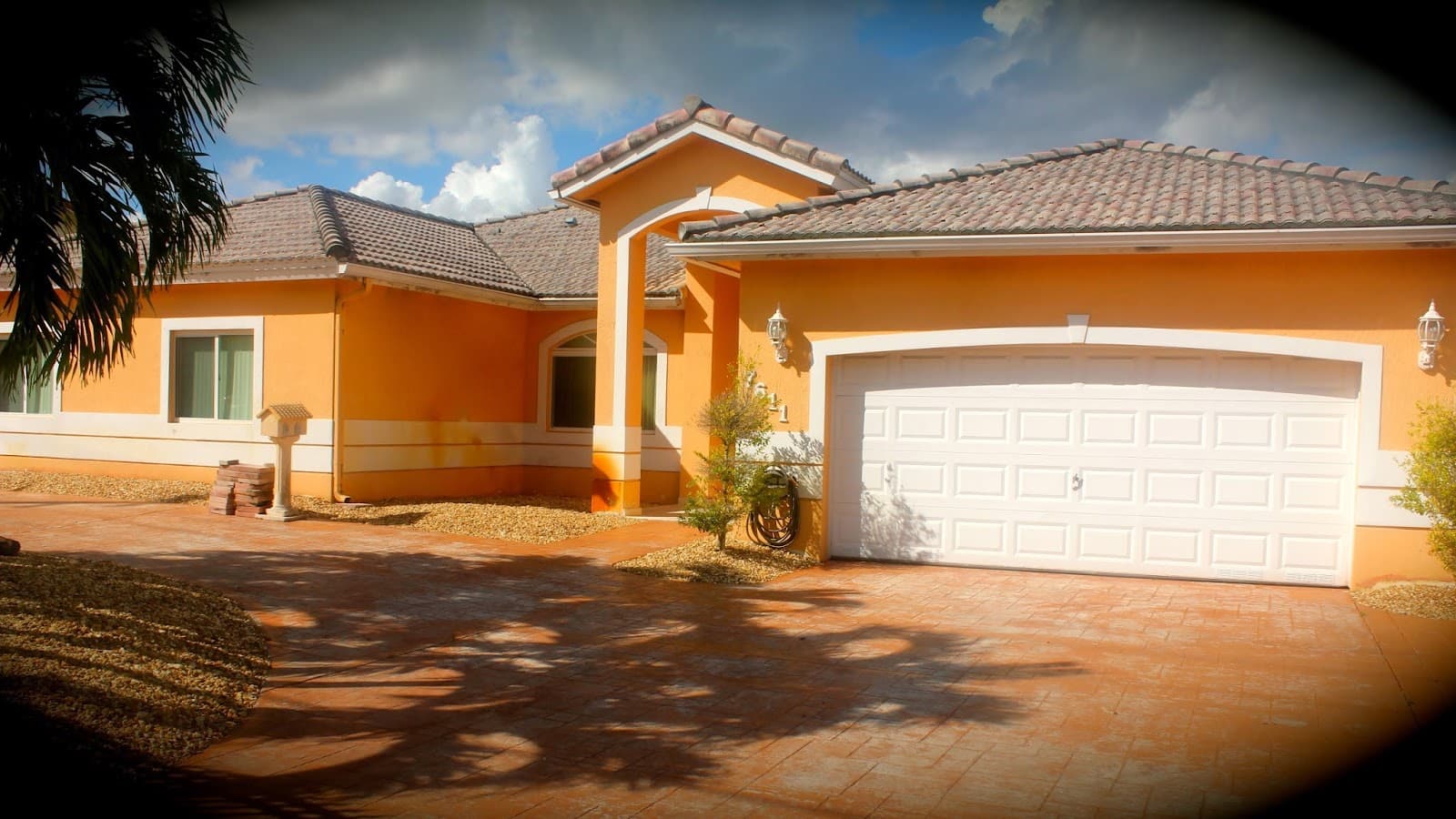 Del Rio Home Inc.