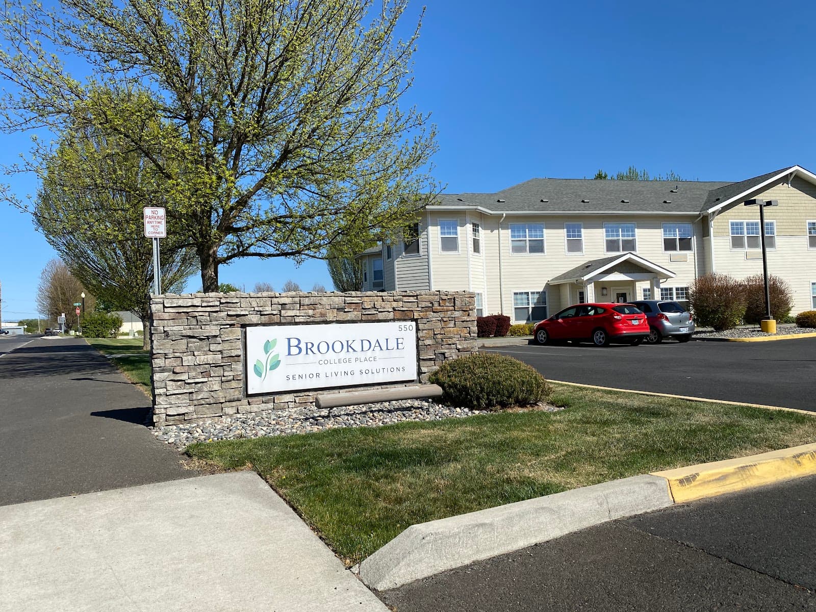Brookdale College Place