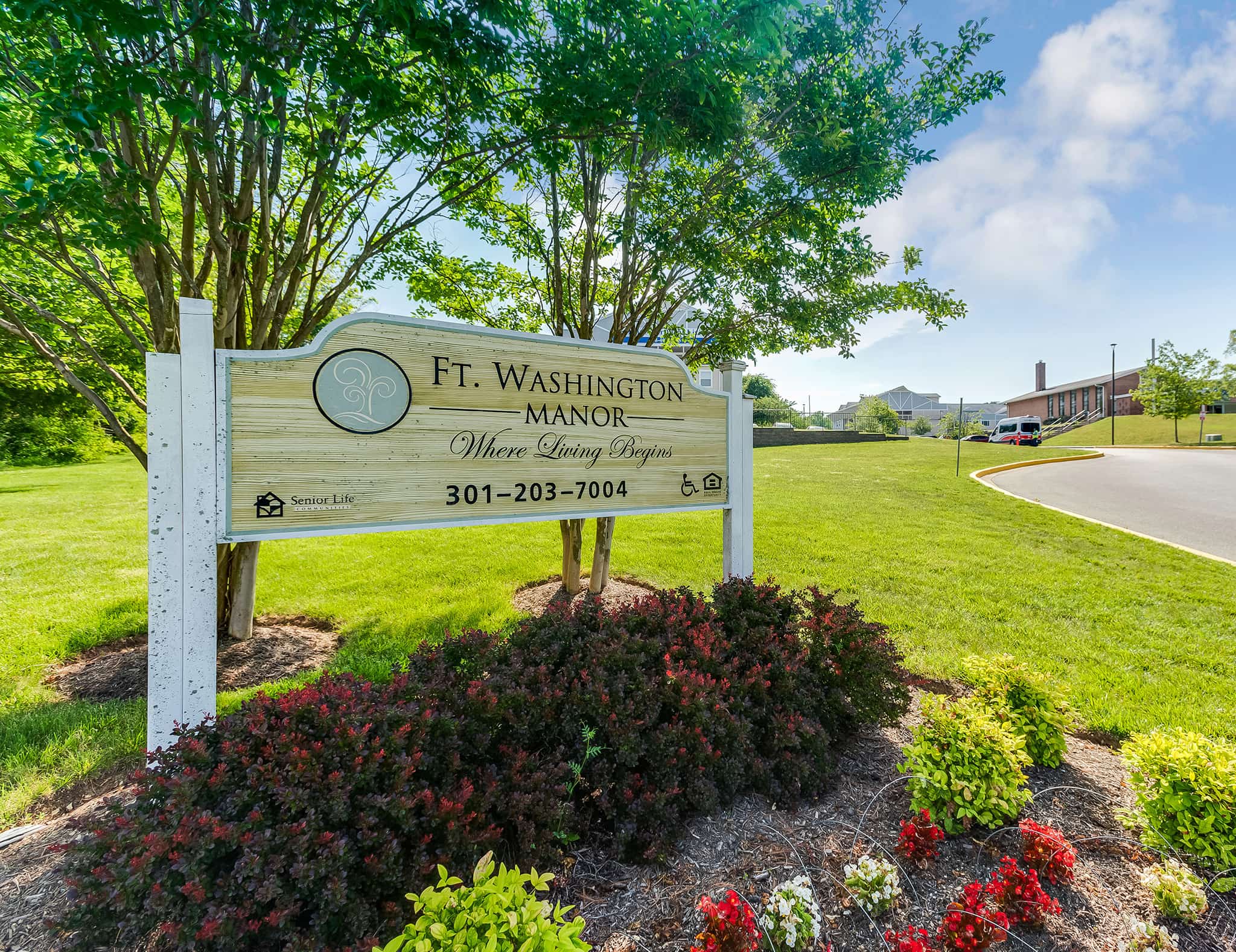 Fort Washington Manor