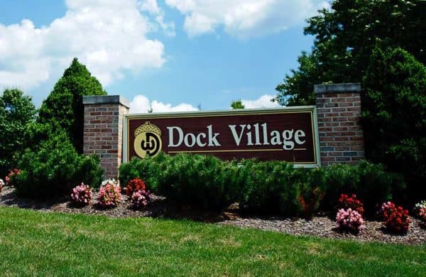 Dock Village - Living Branches