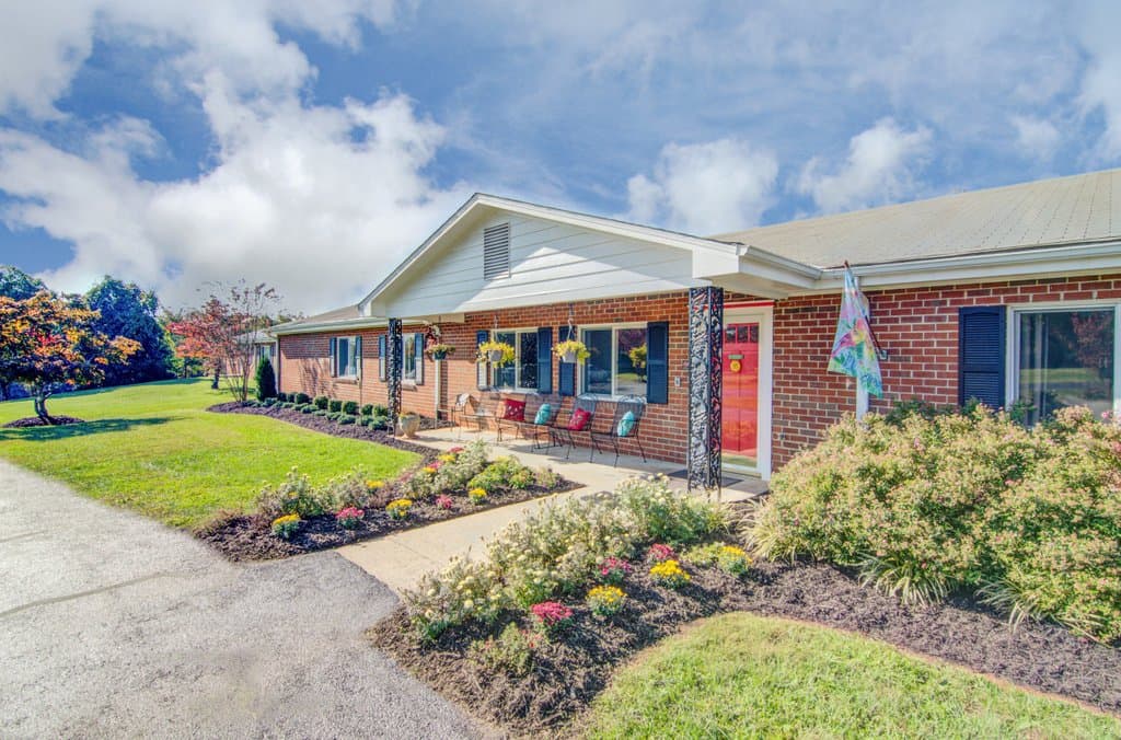 Riverstone Senior Living at Bedford