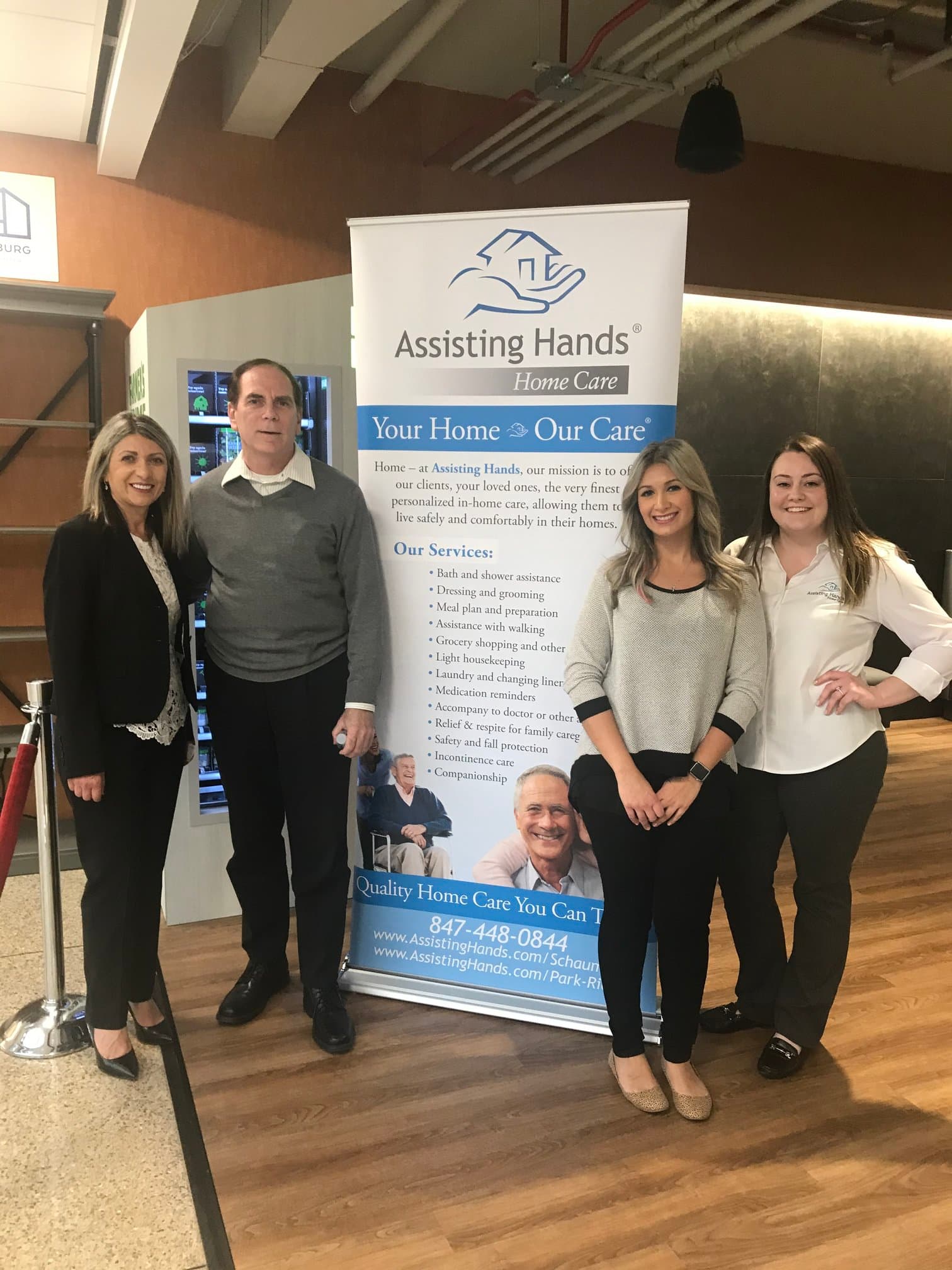 Assisting Hands Home Care - Palatine, Des Plaines IL & Surrounding Areas