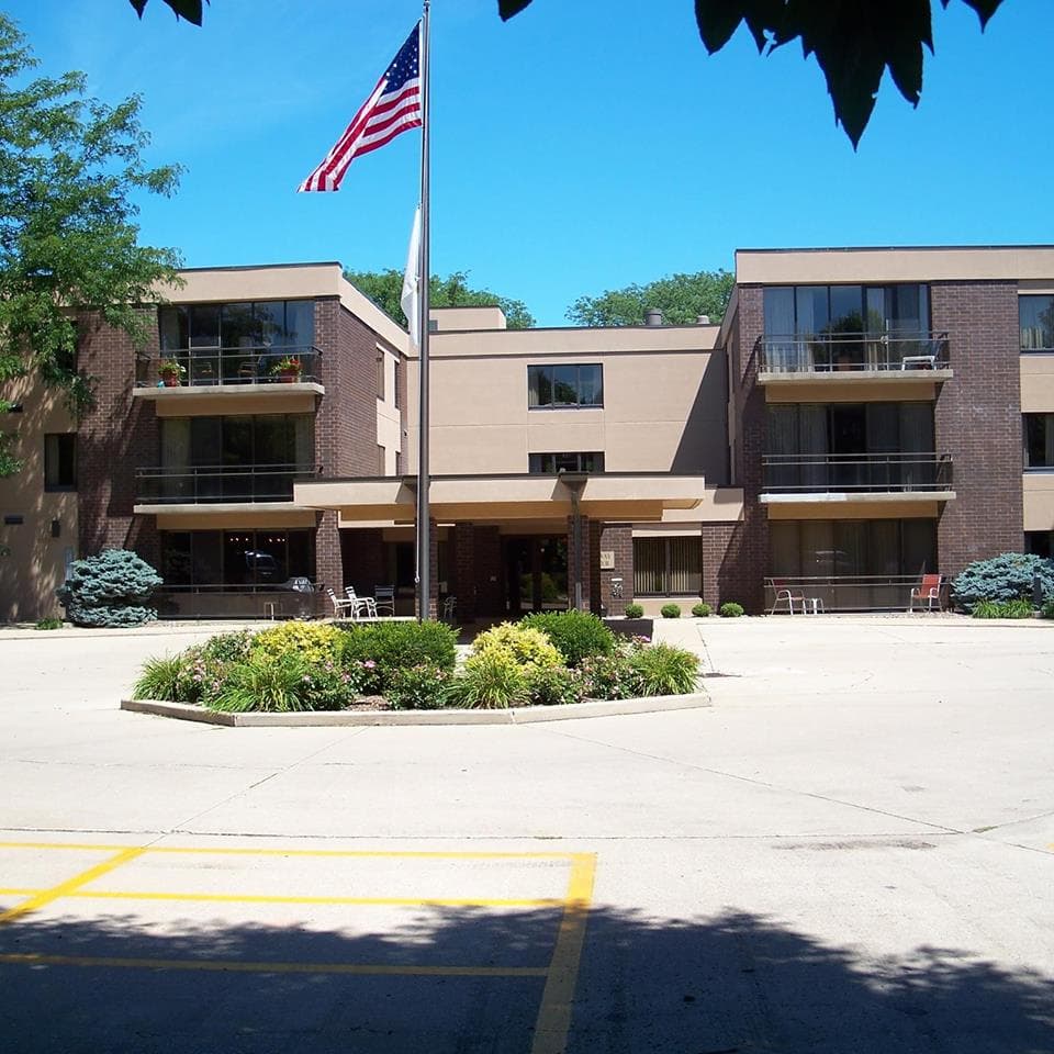 Parkway Center