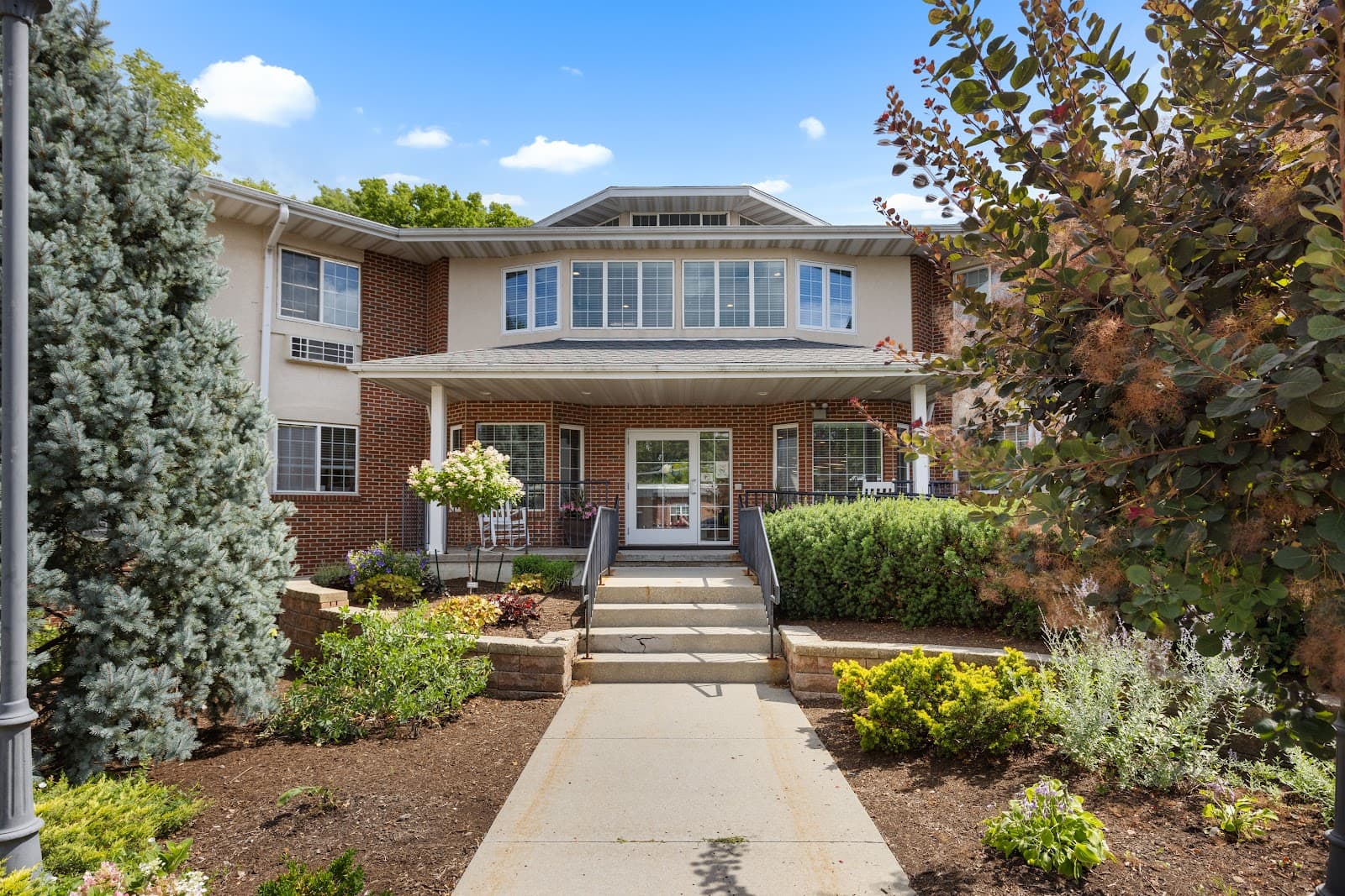 The Meadows of Franklin Grove Assisted Living