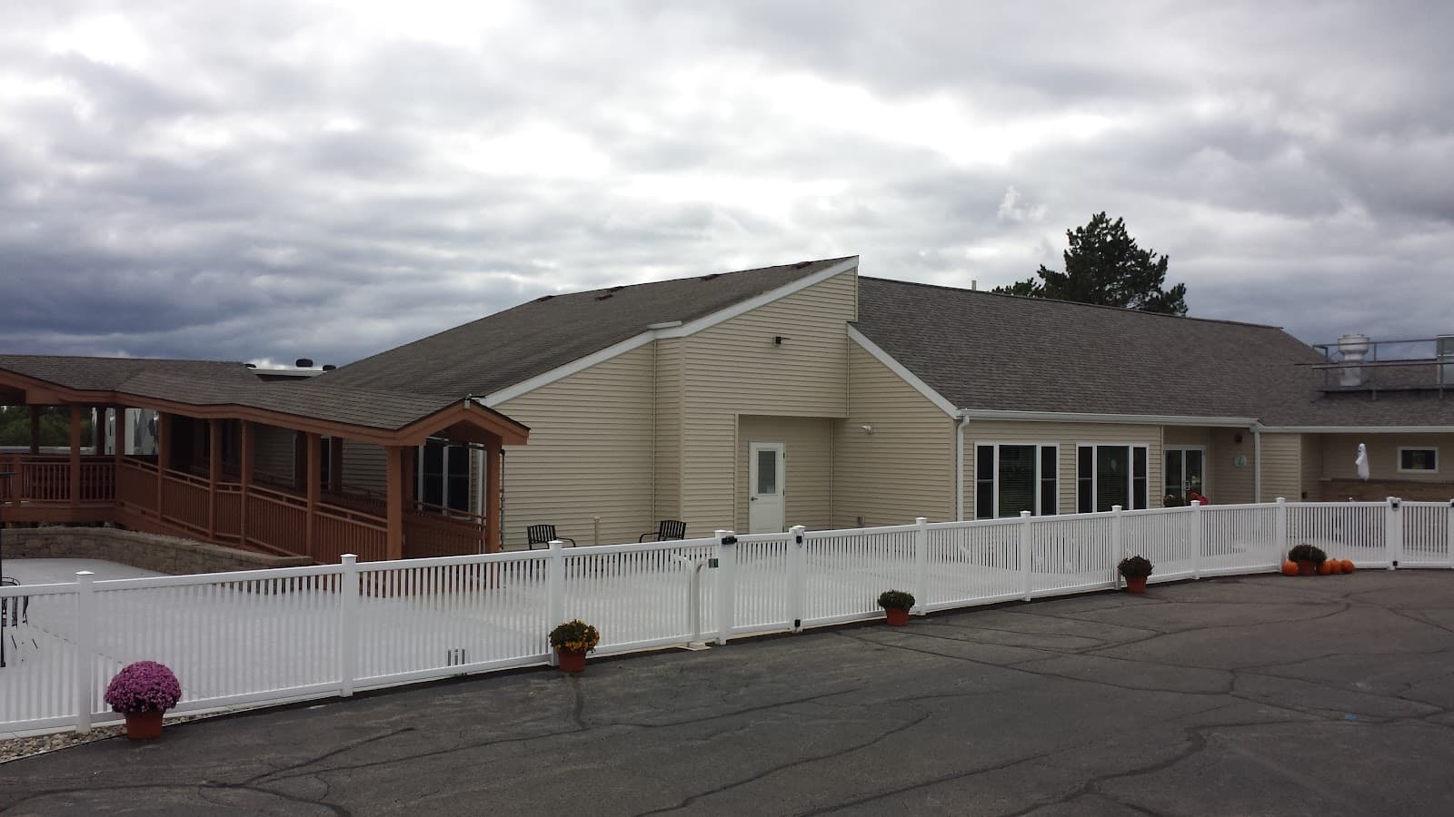 PENNFIELD PREMIER LIVING BY CRETSINGER CARE HOMES, LTD.