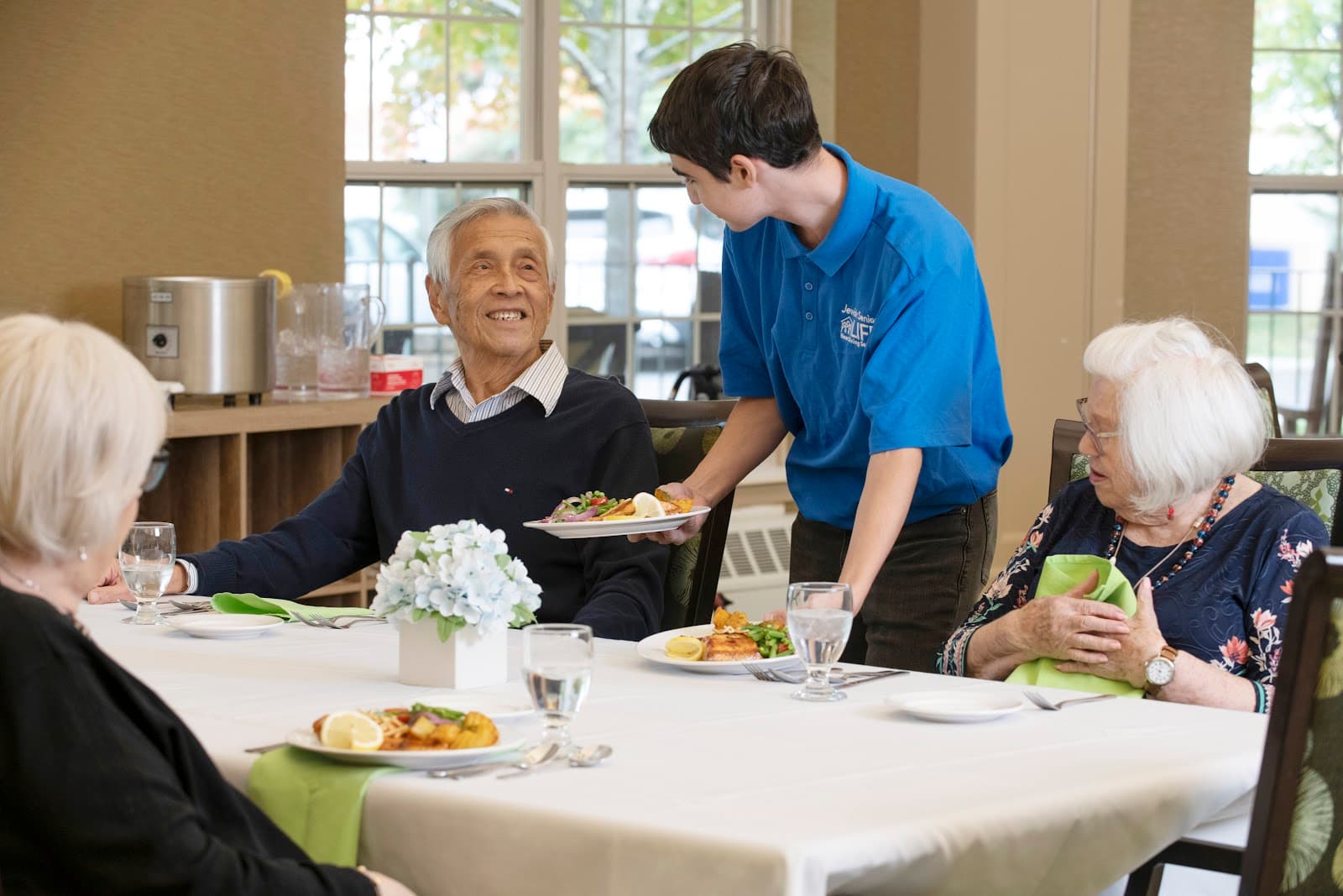 Meer Apartments - Independent Living