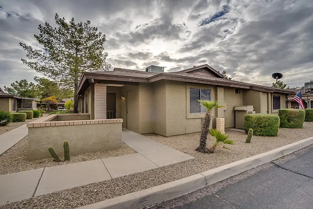55 + Independent Living & Assisted Living