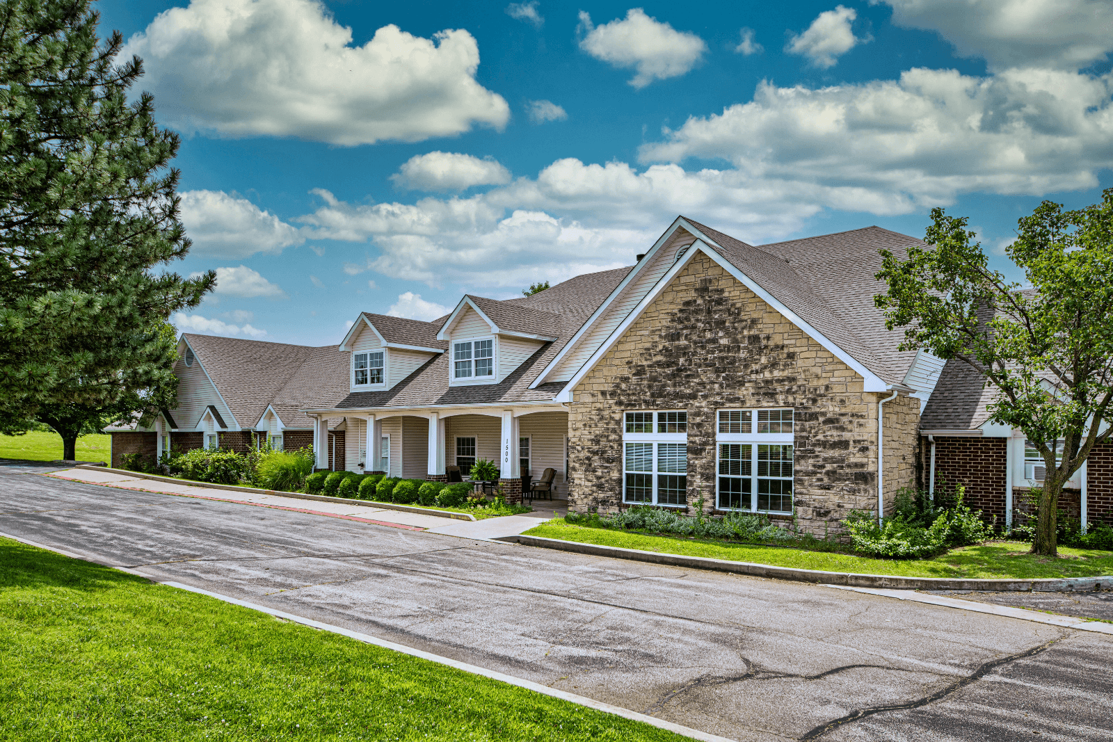Creekside Village