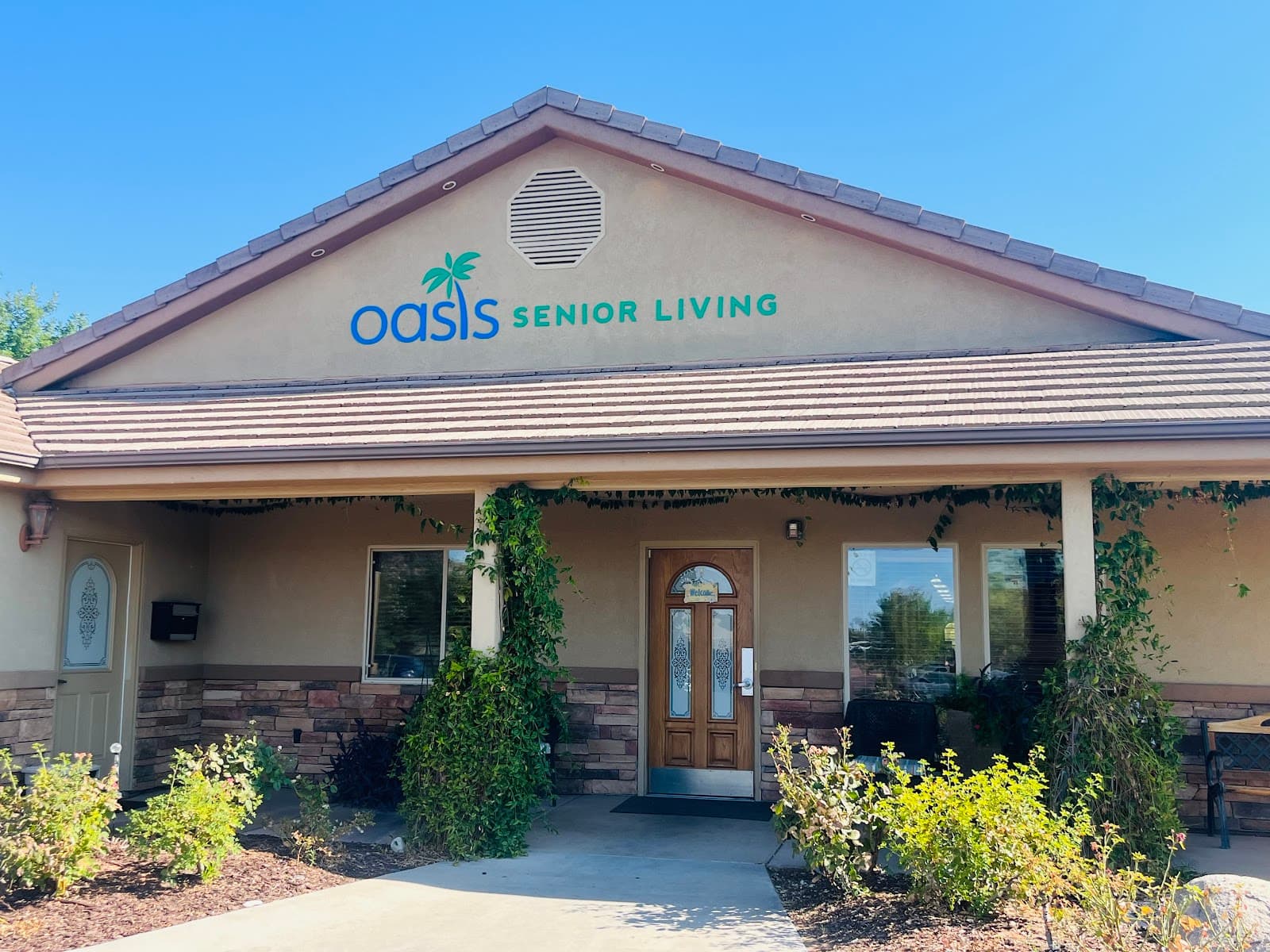 Oasis Senior Living - Coral Canyon A