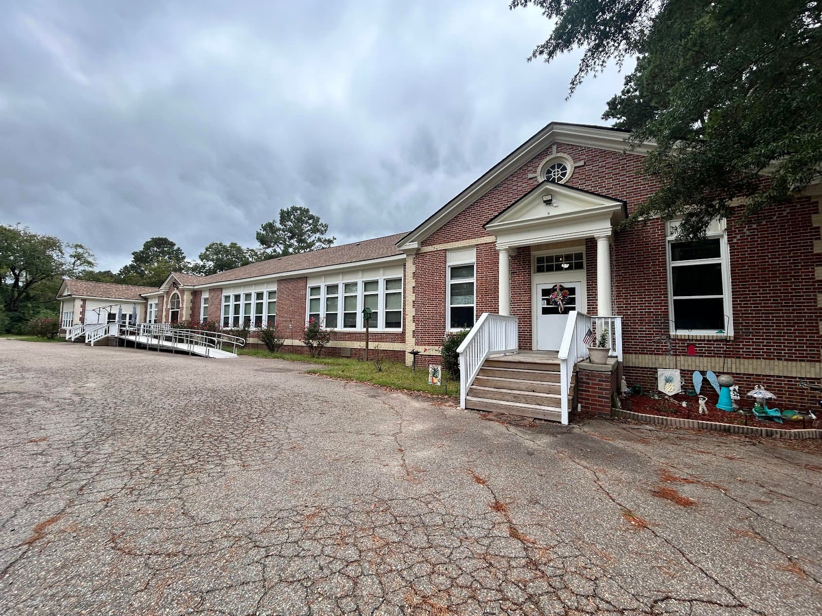 Pine Forest Rest Inc. — photo 1