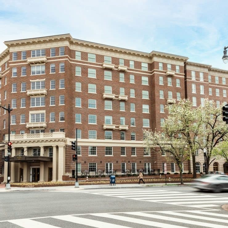 Inspīr Embassy Row