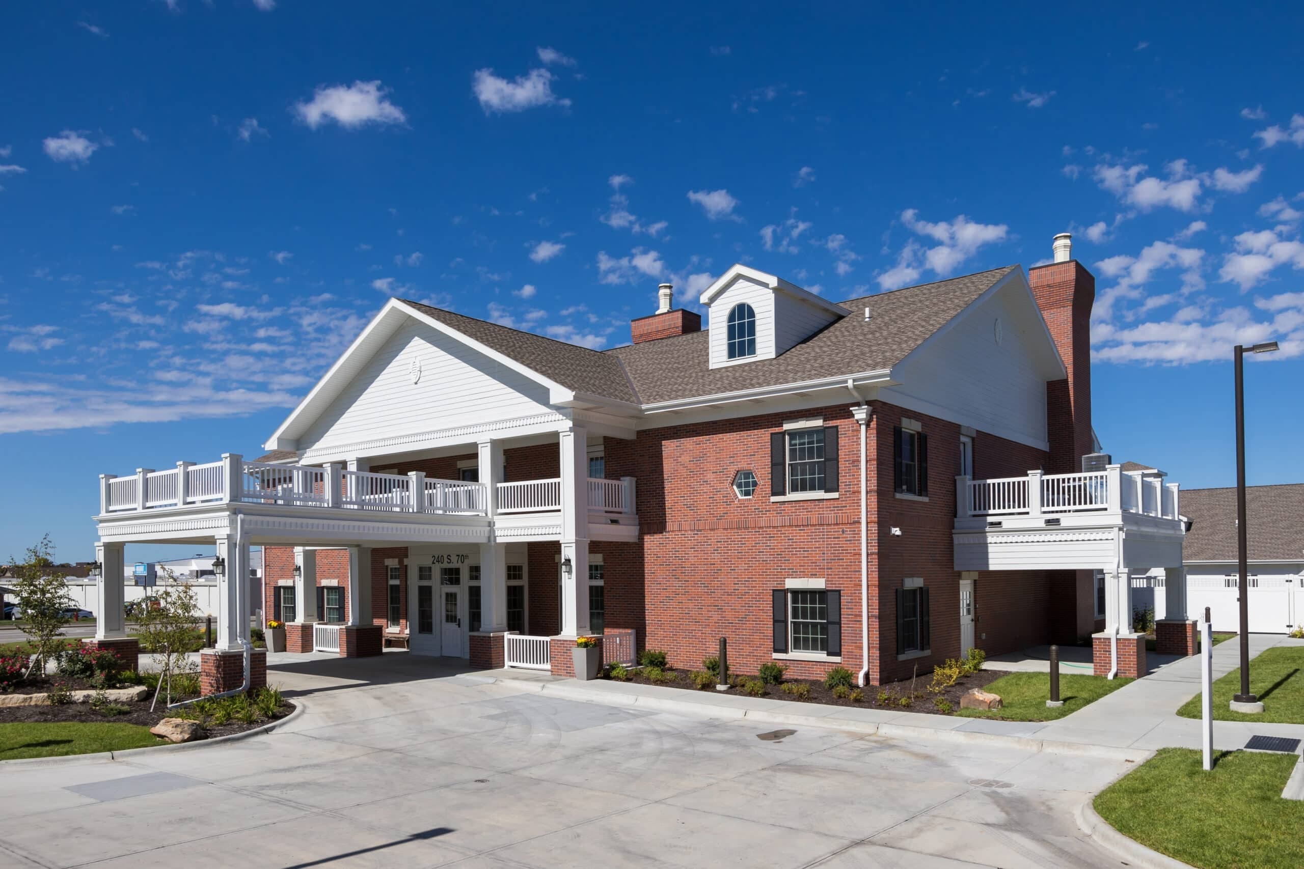 CountryHouse Lincoln (70th & O), photo 1