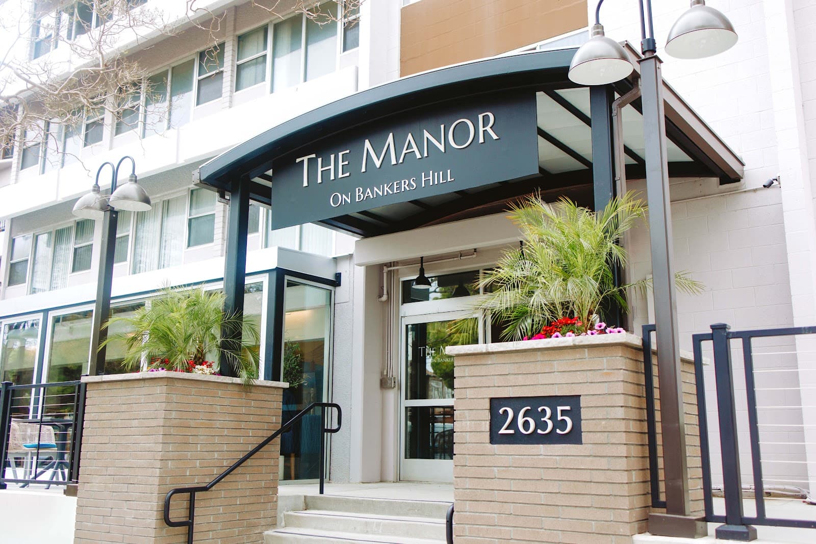 The Manor on Bankers Hill